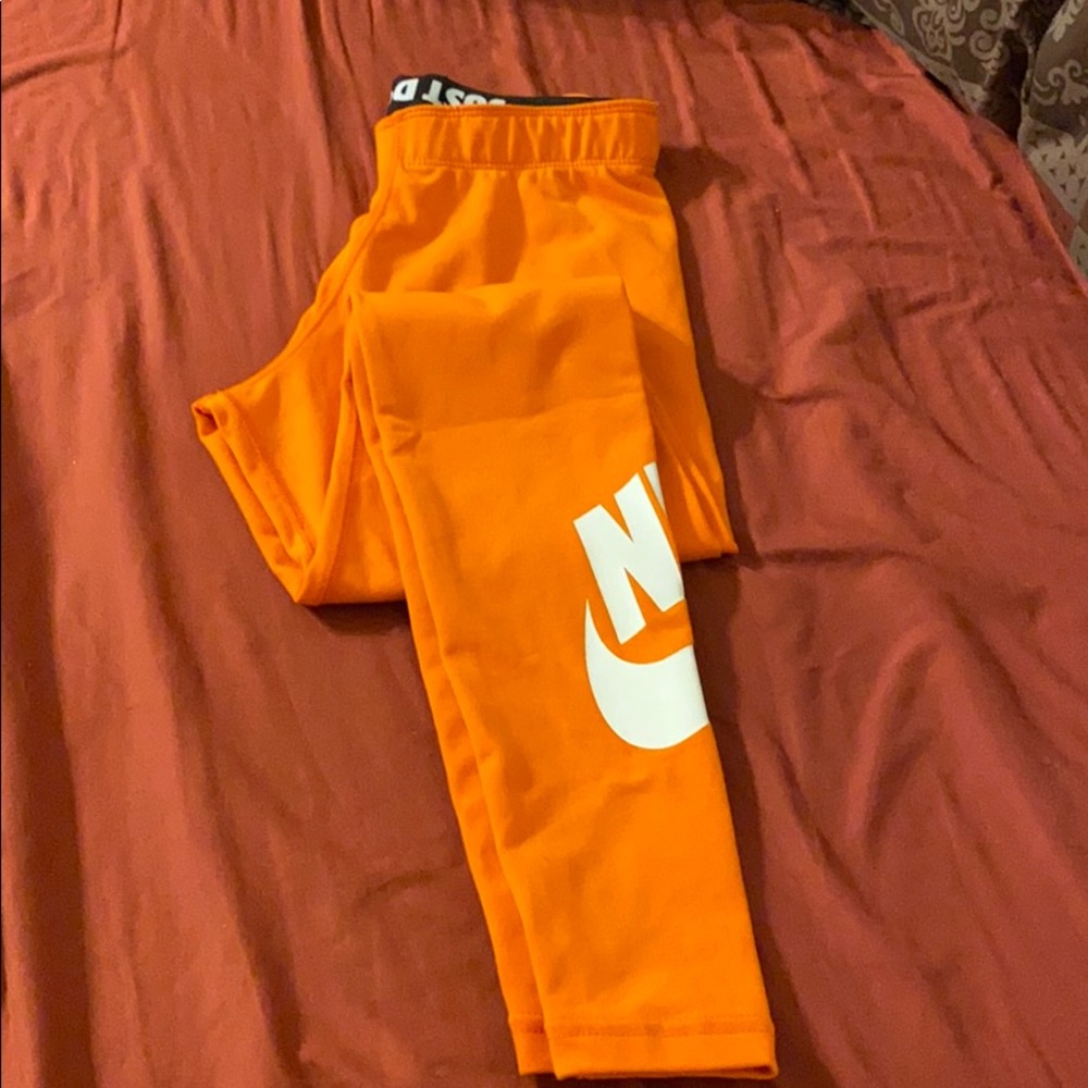 Nike Stretch Pants